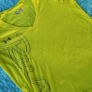 Under Armour tee